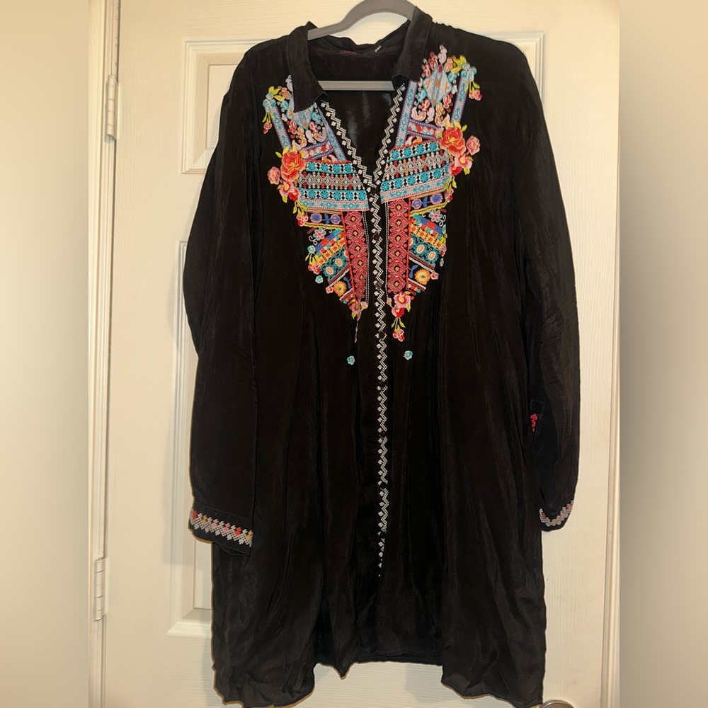 Johnny Was Grey Embroidered Button Down Tunic Shirt Dress